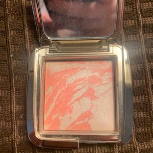 Hourglass ambient blush